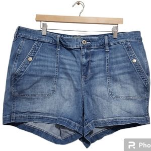 Torrid Jean Shorts Size 20